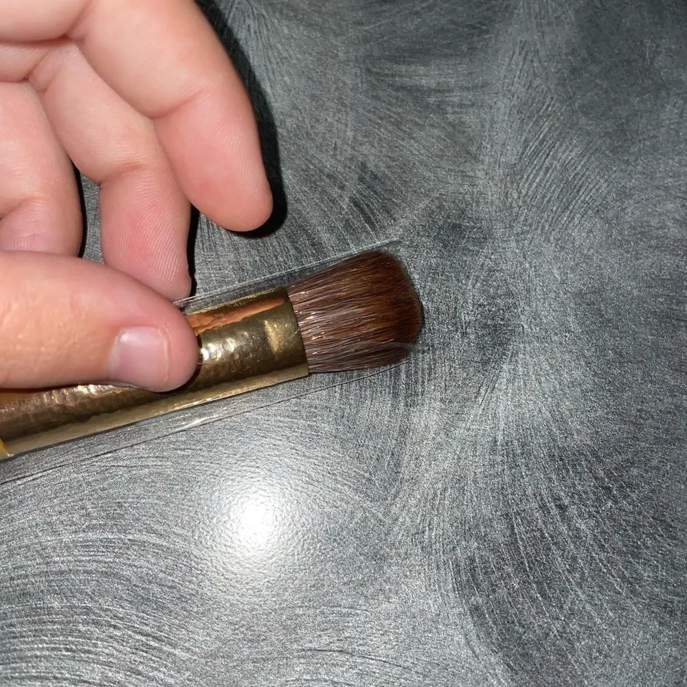 NWT- Mr. Handyman MOTD Gold Brush